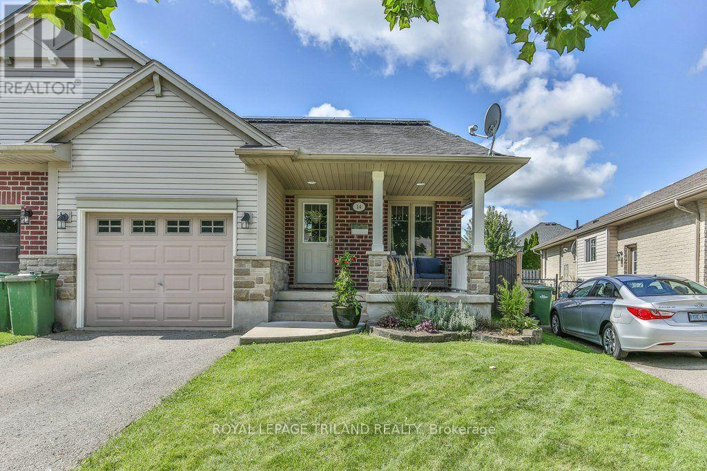 14 Alderwood Court Property Photo 2