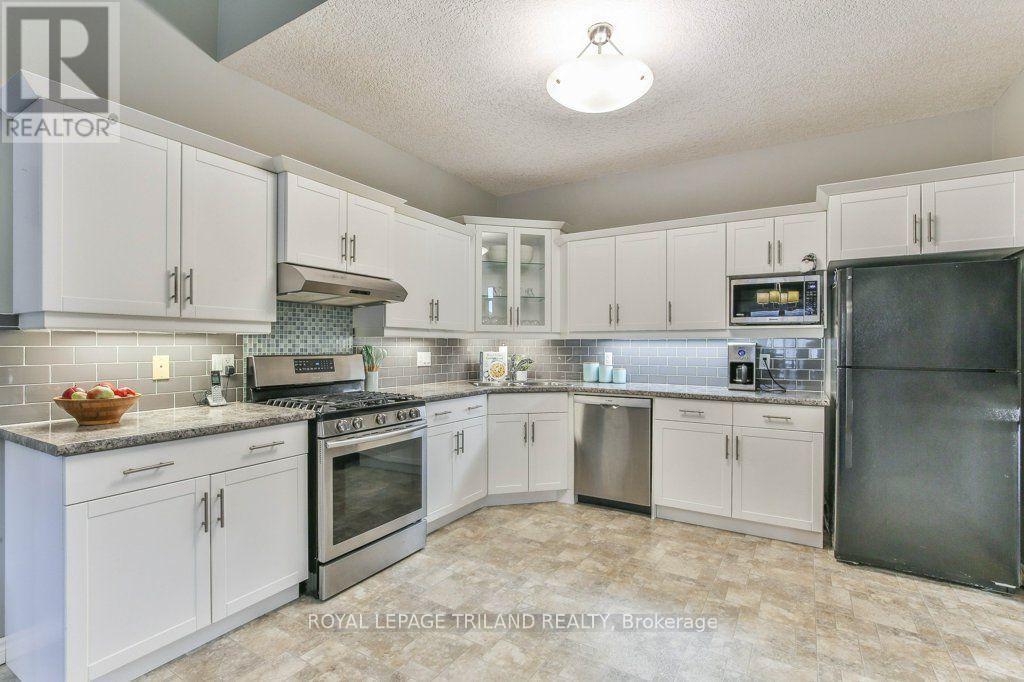 14 Alderwood Court Property Photo 15