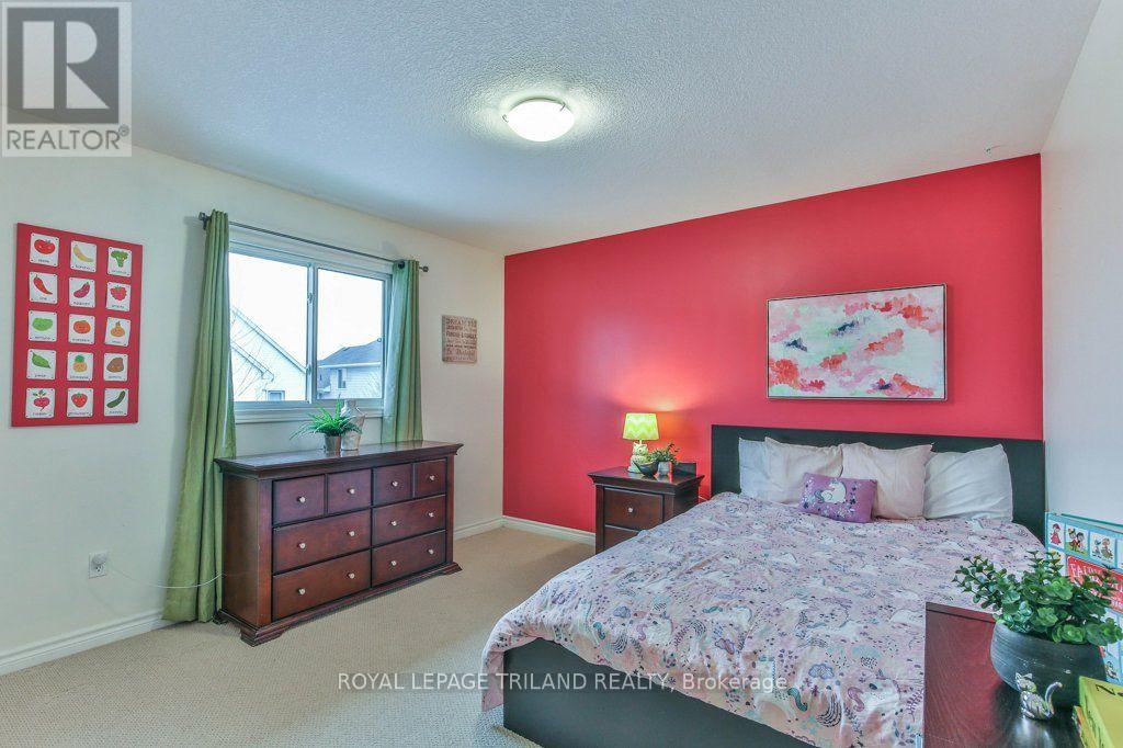 14 Alderwood Court Property Photo 25