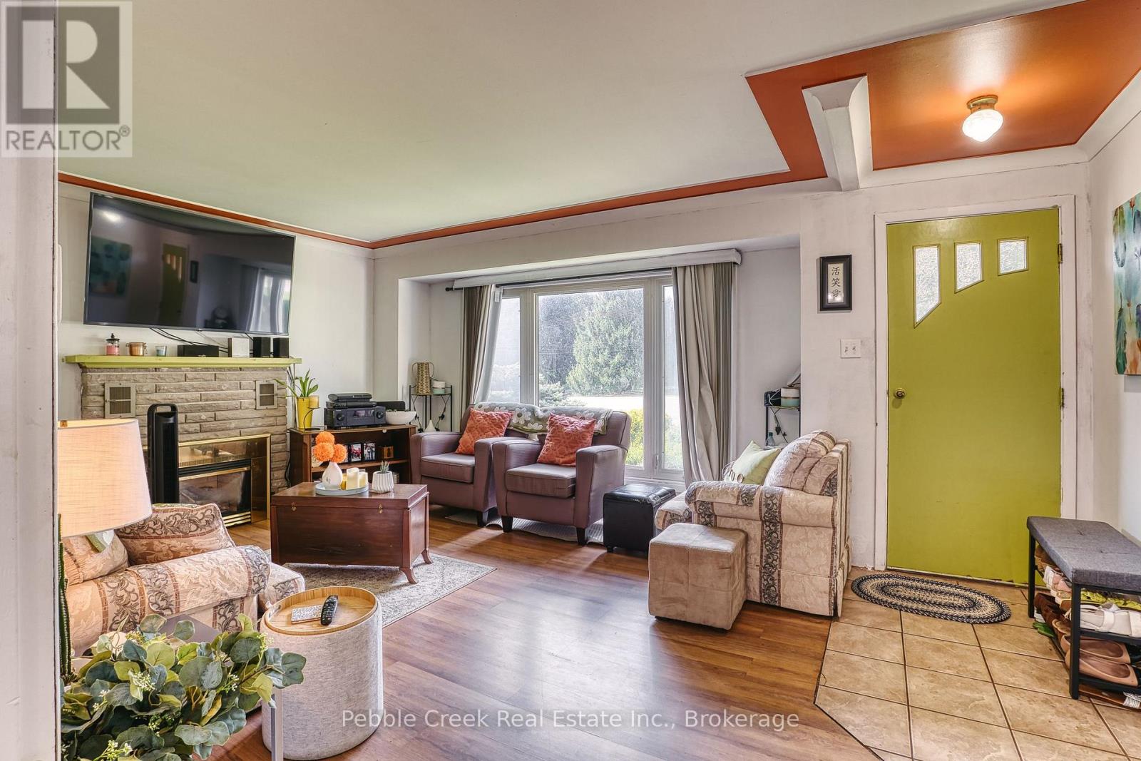 80256 North Line Property Photo 9