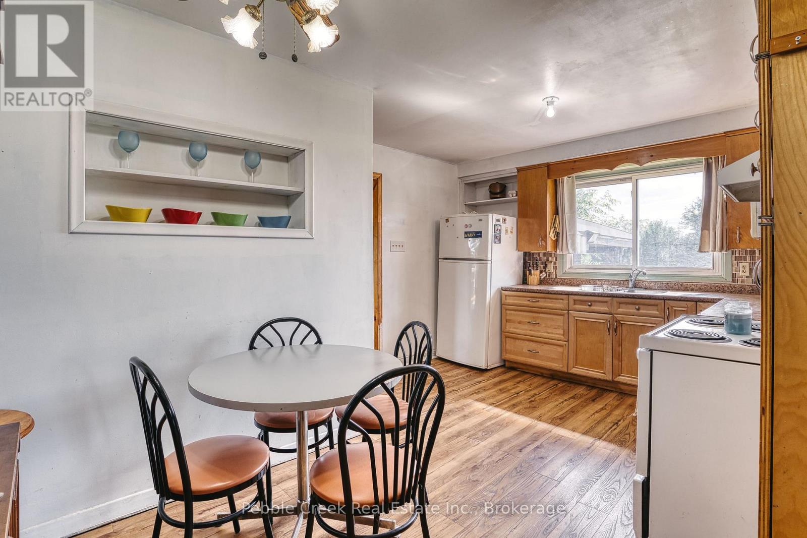 80256 North Line Property Photo 13