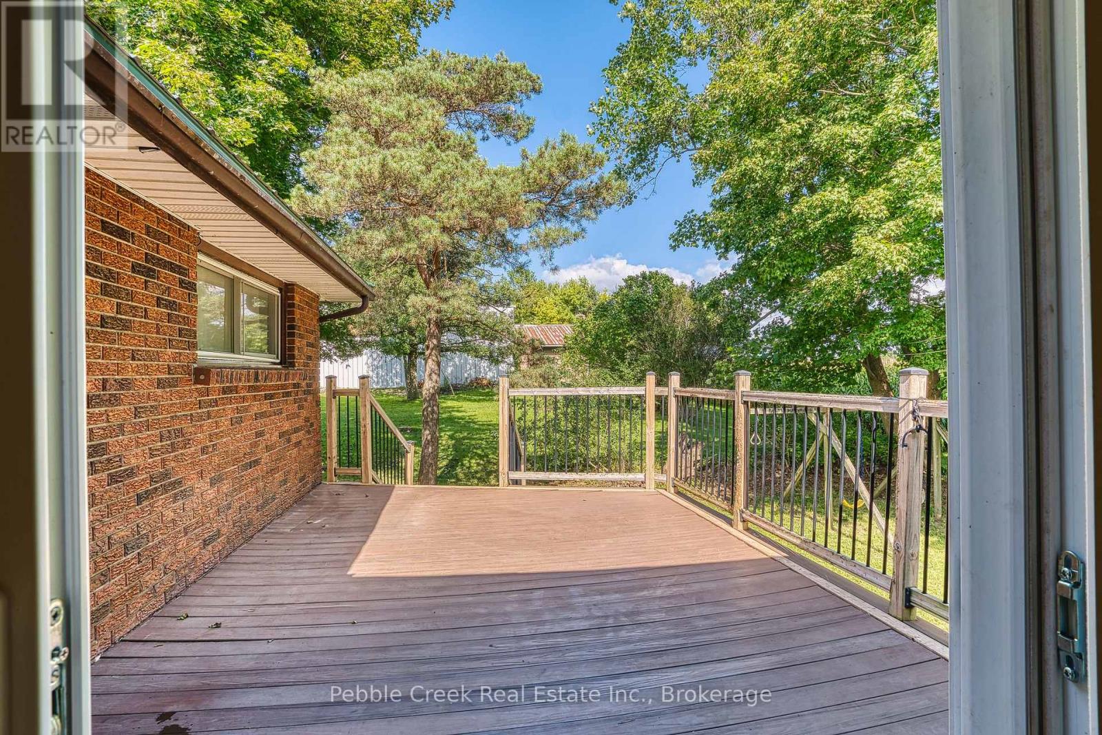 80256 North Line Property Photo 15