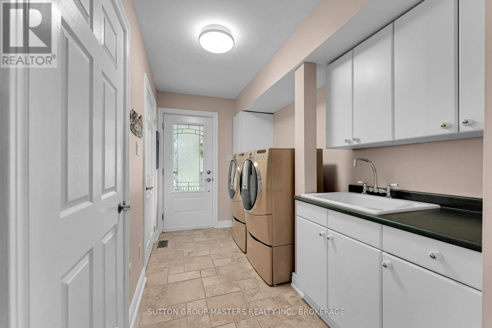 466 Colebrook Road Property Photo 24