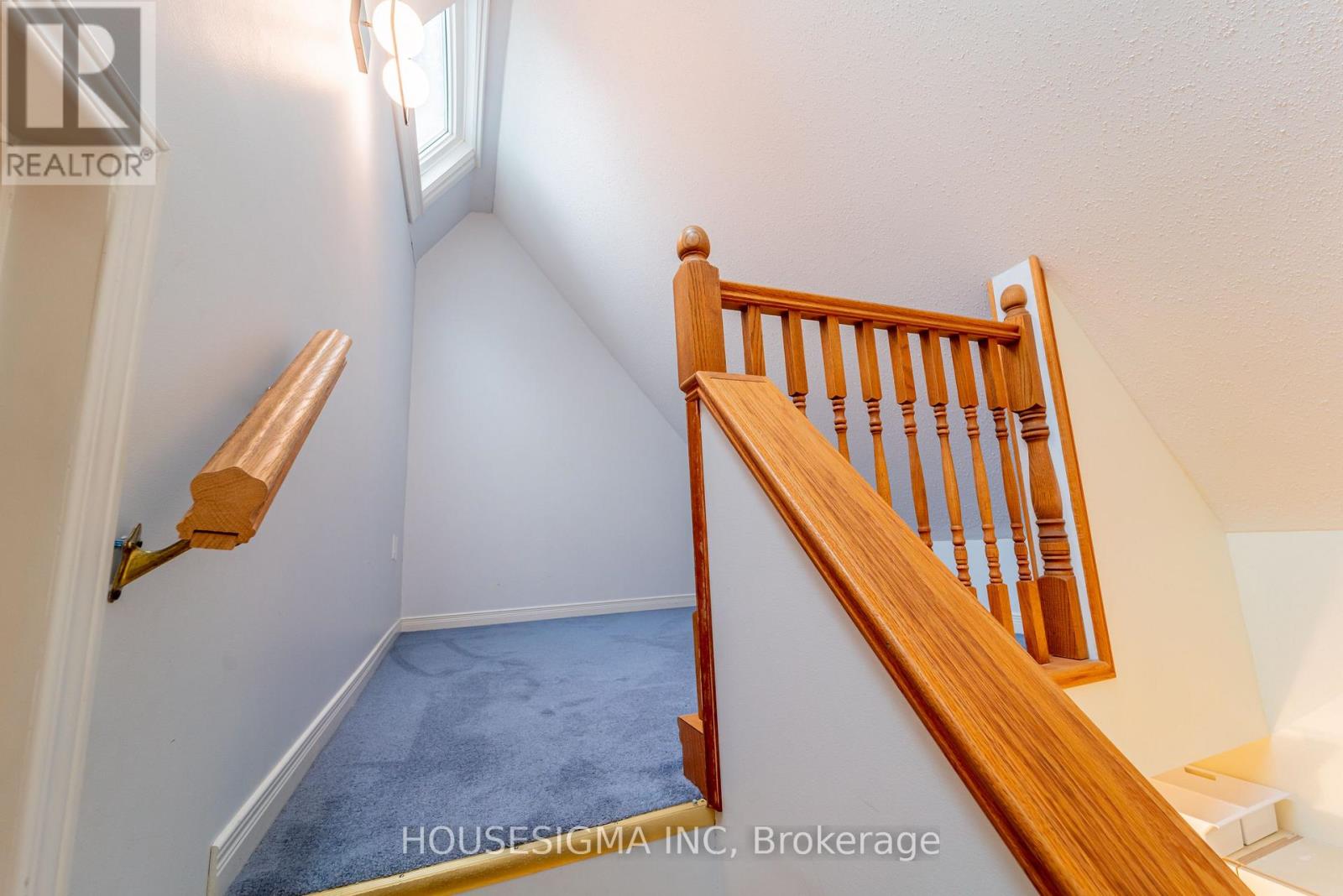 1437 Huntmar Drive Property Photo 28