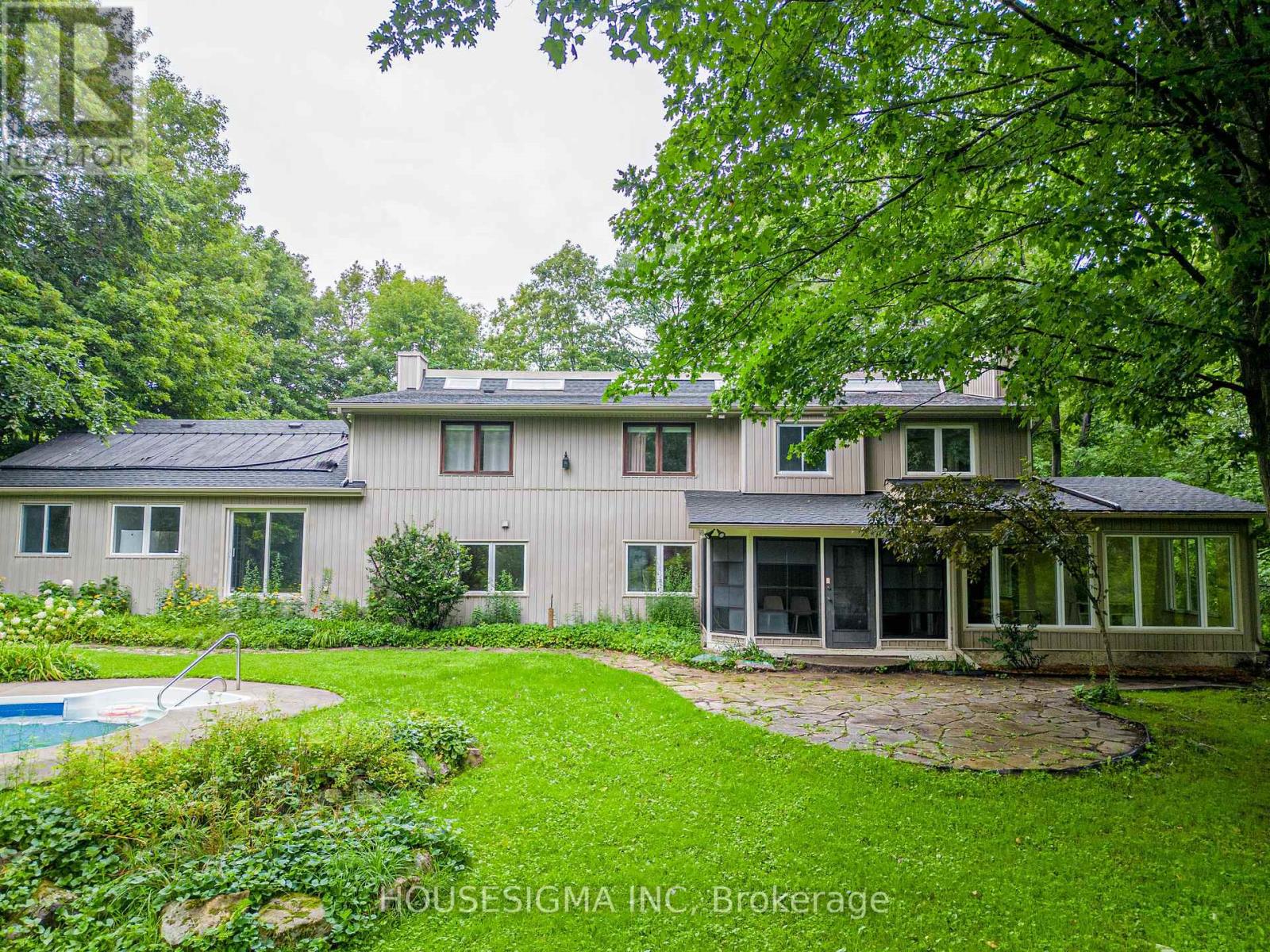 1437 Huntmar Drive Property Photo 39