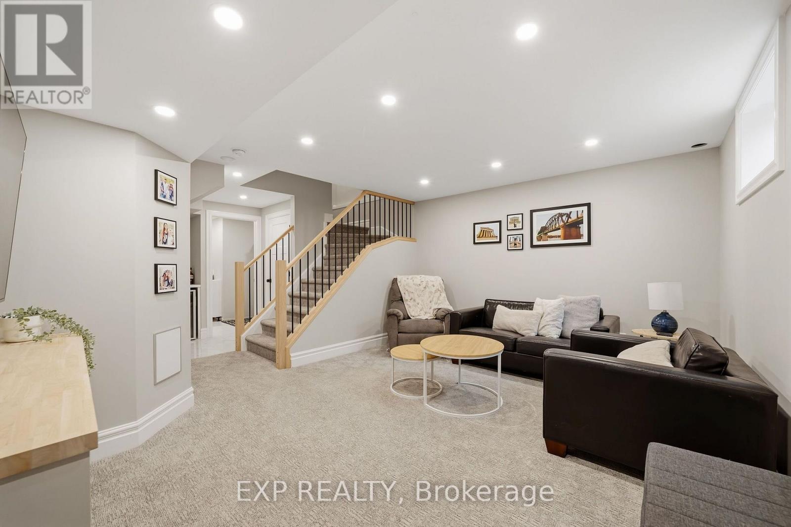 2700 Foxbend Link Property Photo 19