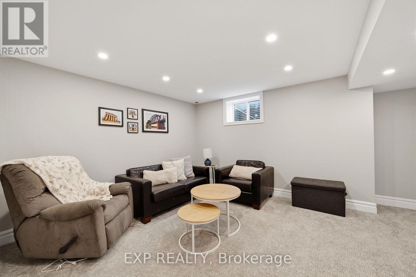 2700 Foxbend Link Property Photo 20