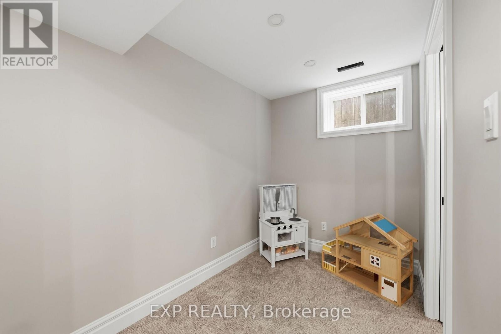 2700 Foxbend Link Property Photo 21