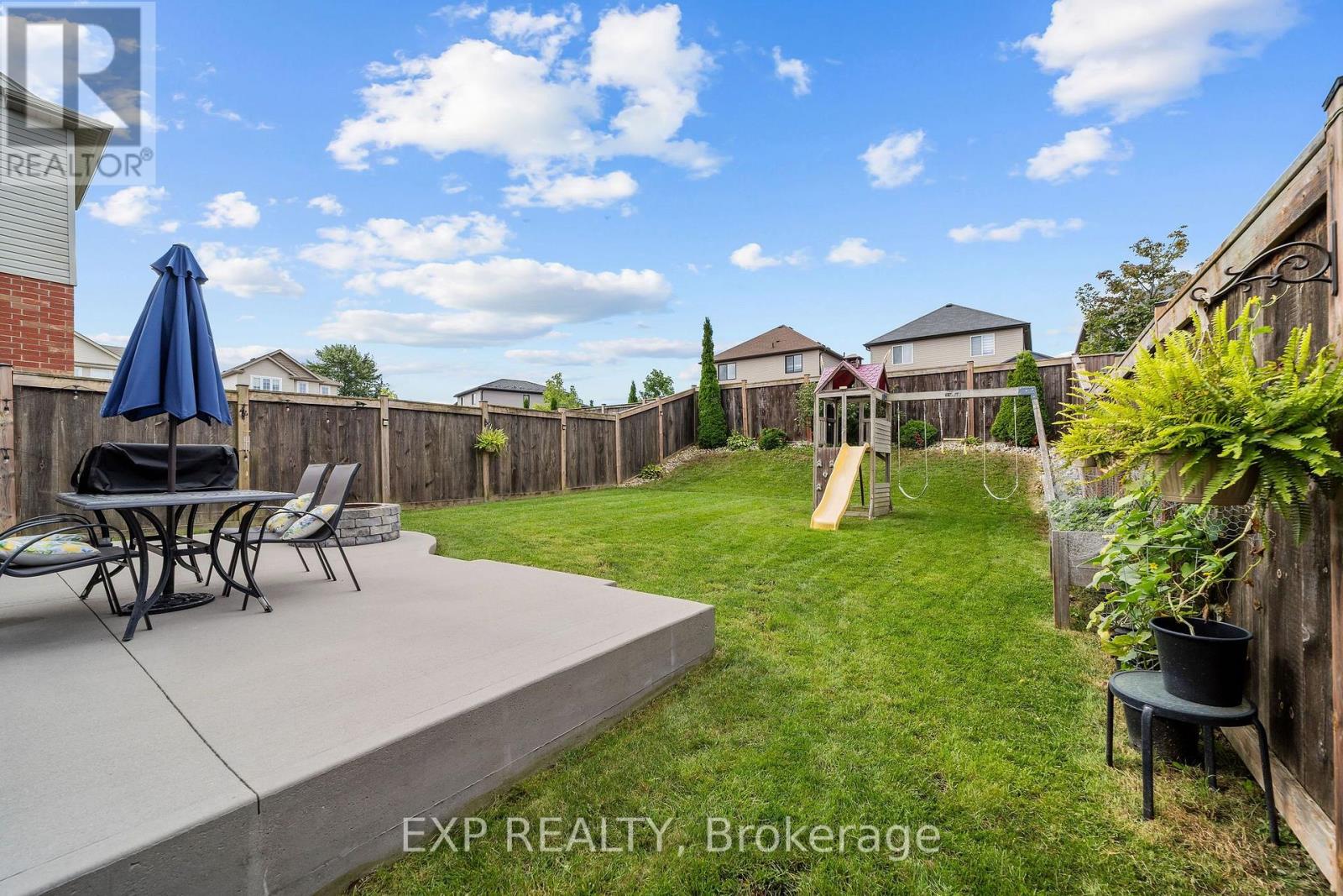 2700 Foxbend Link Property Photo 25