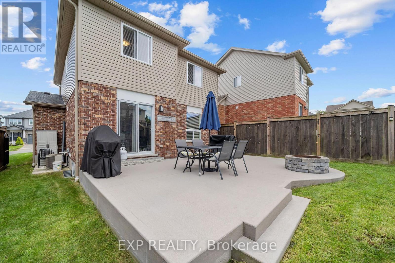 2700 Foxbend Link Property Photo 26