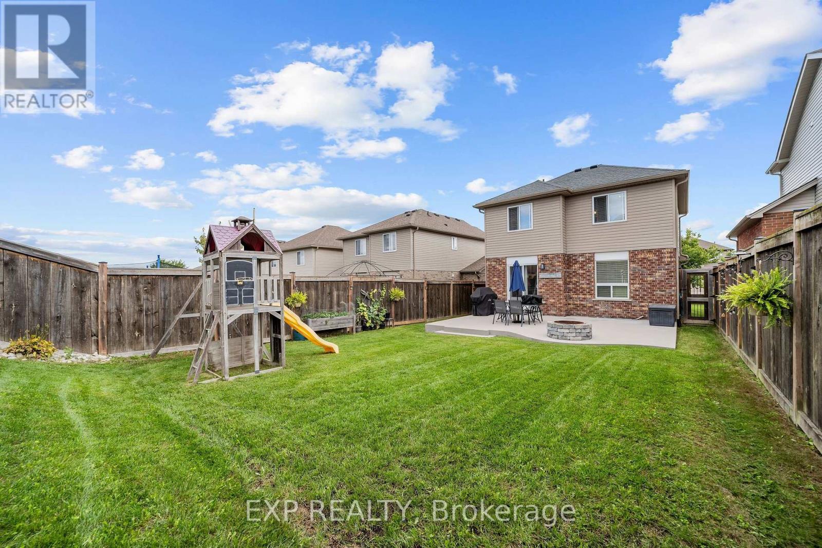 2700 Foxbend Link Property Photo 29
