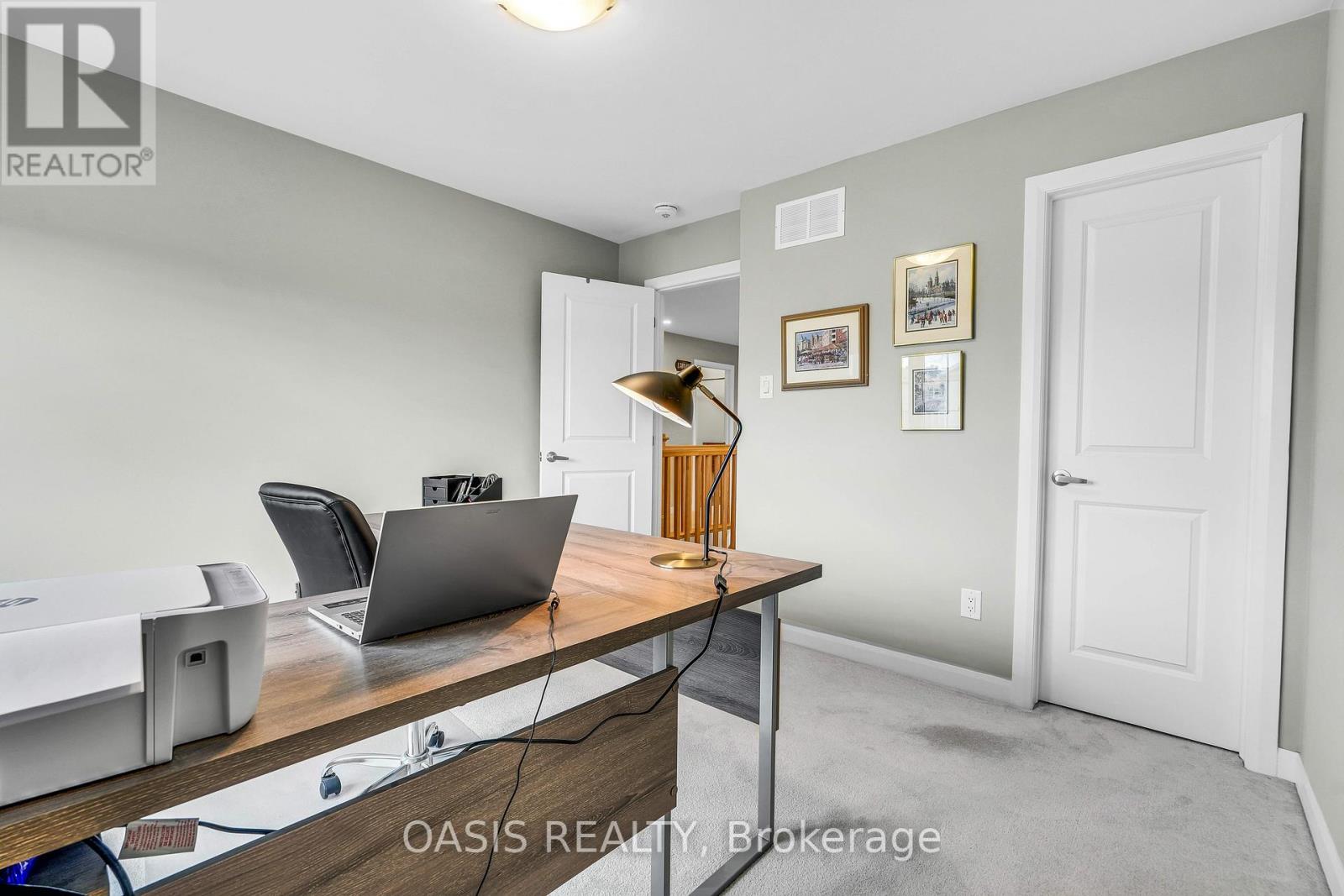 80 Lantern Road Property Photo 24