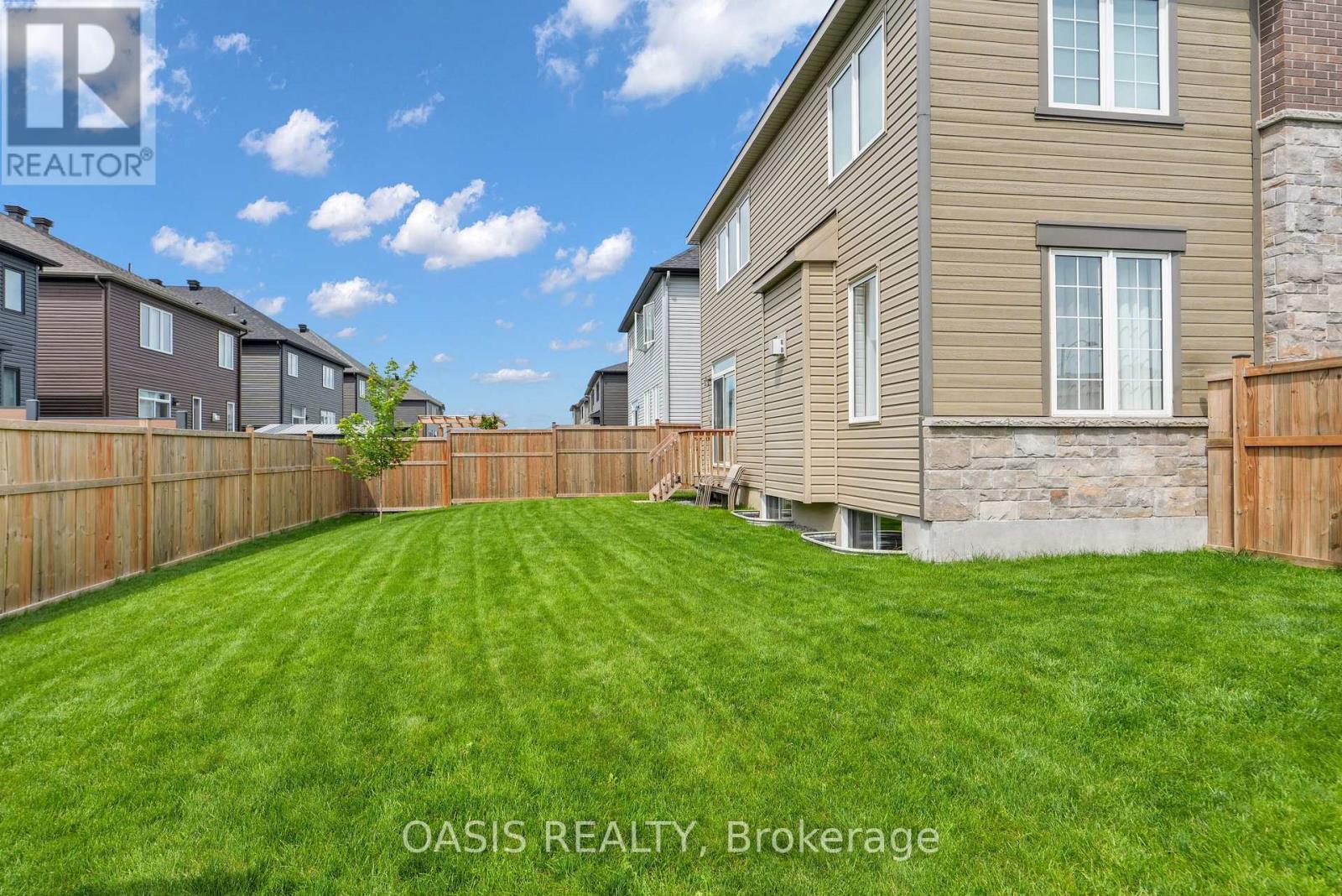 80 Lantern Road Property Photo 39