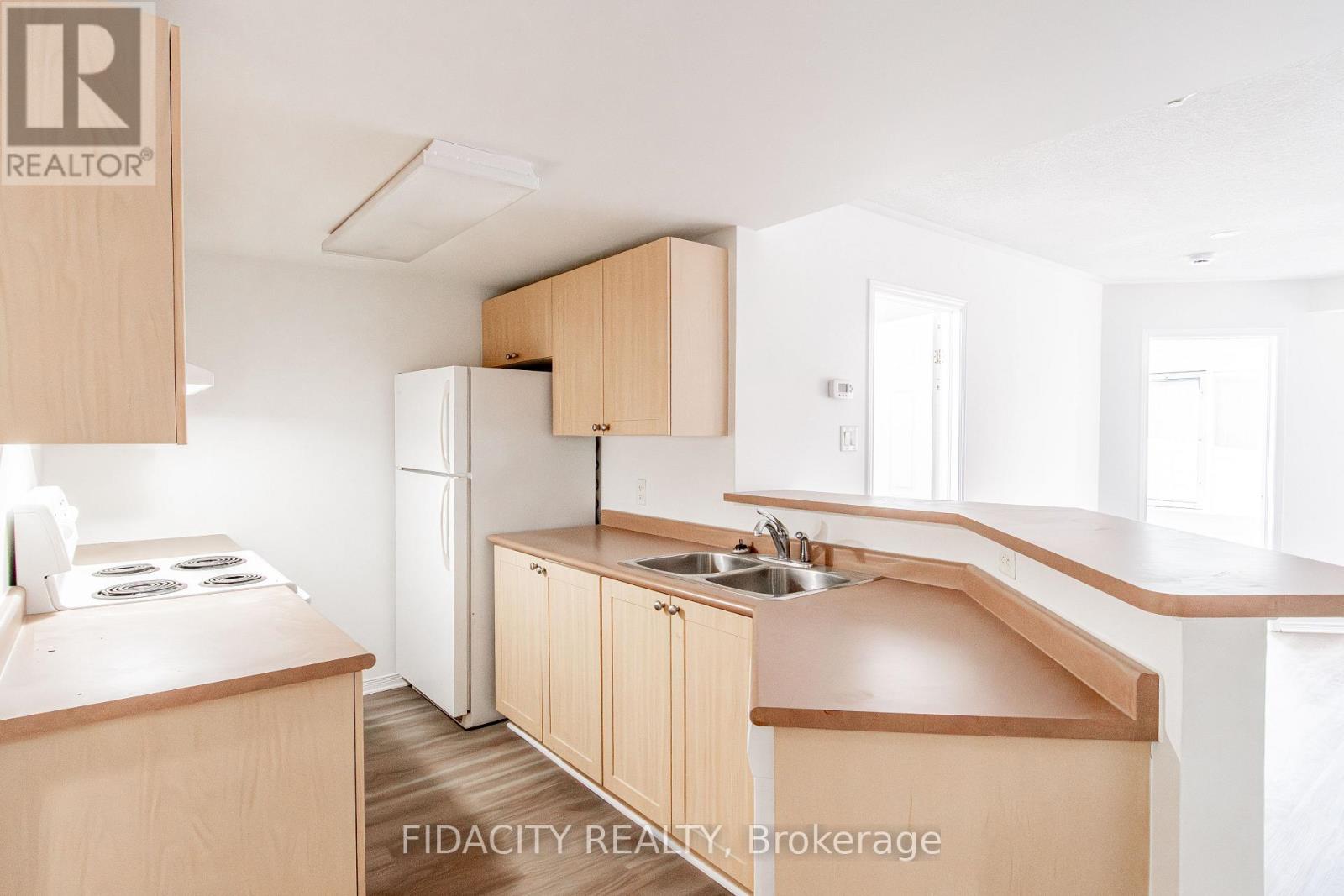 2a - 310 Central Park Drive Property Photo 6