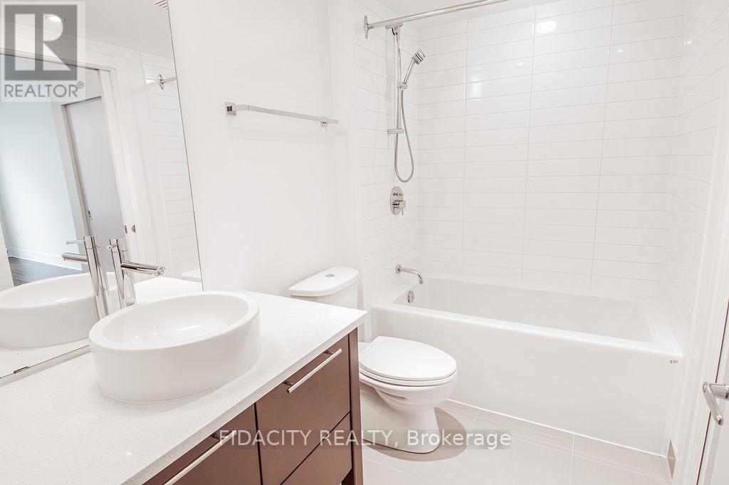 320 - 101 Richmond Road Property Photo 10