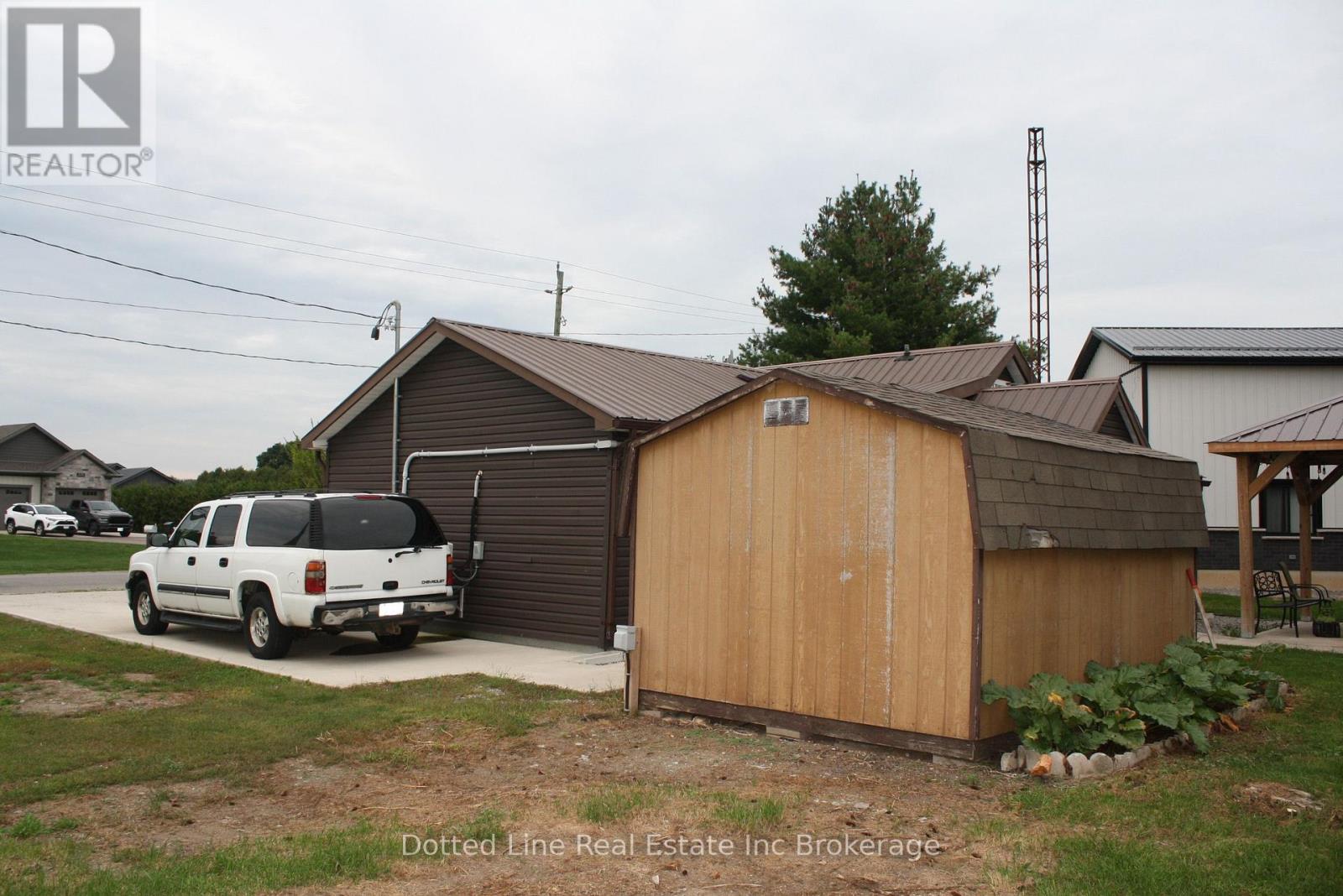 334 Glen Meyer Road Property Photo 12