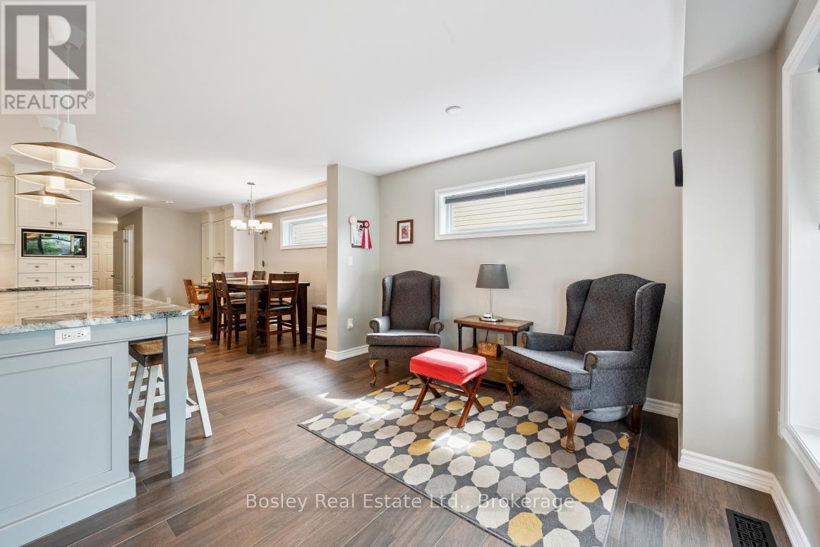 64 Couling Crescent Property Photo 14