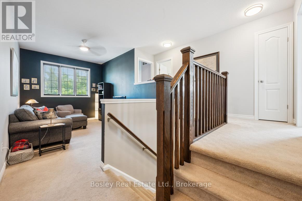 64 Couling Crescent Property Photo 20