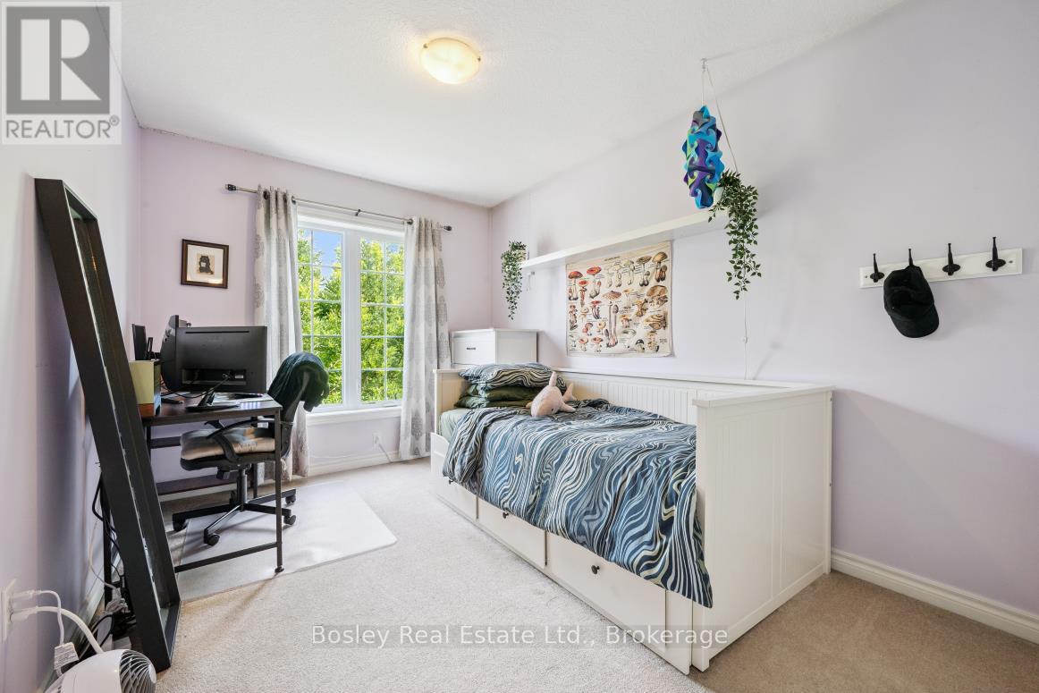 64 Couling Crescent Property Photo 28