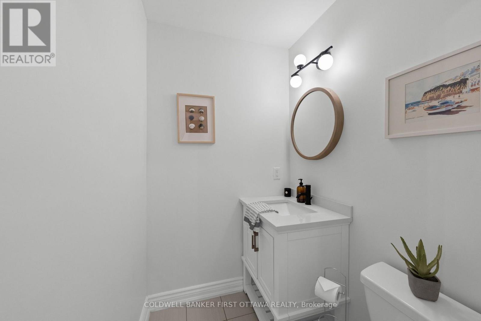 1365 Baden Avenue Property Photo 7
