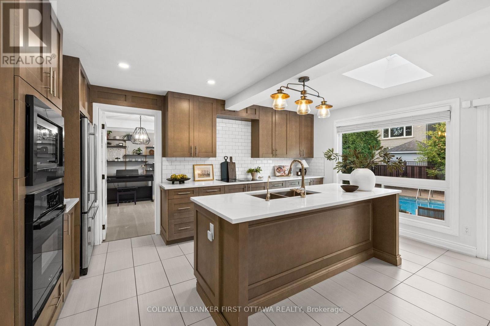 1365 Baden Avenue Property Photo 8