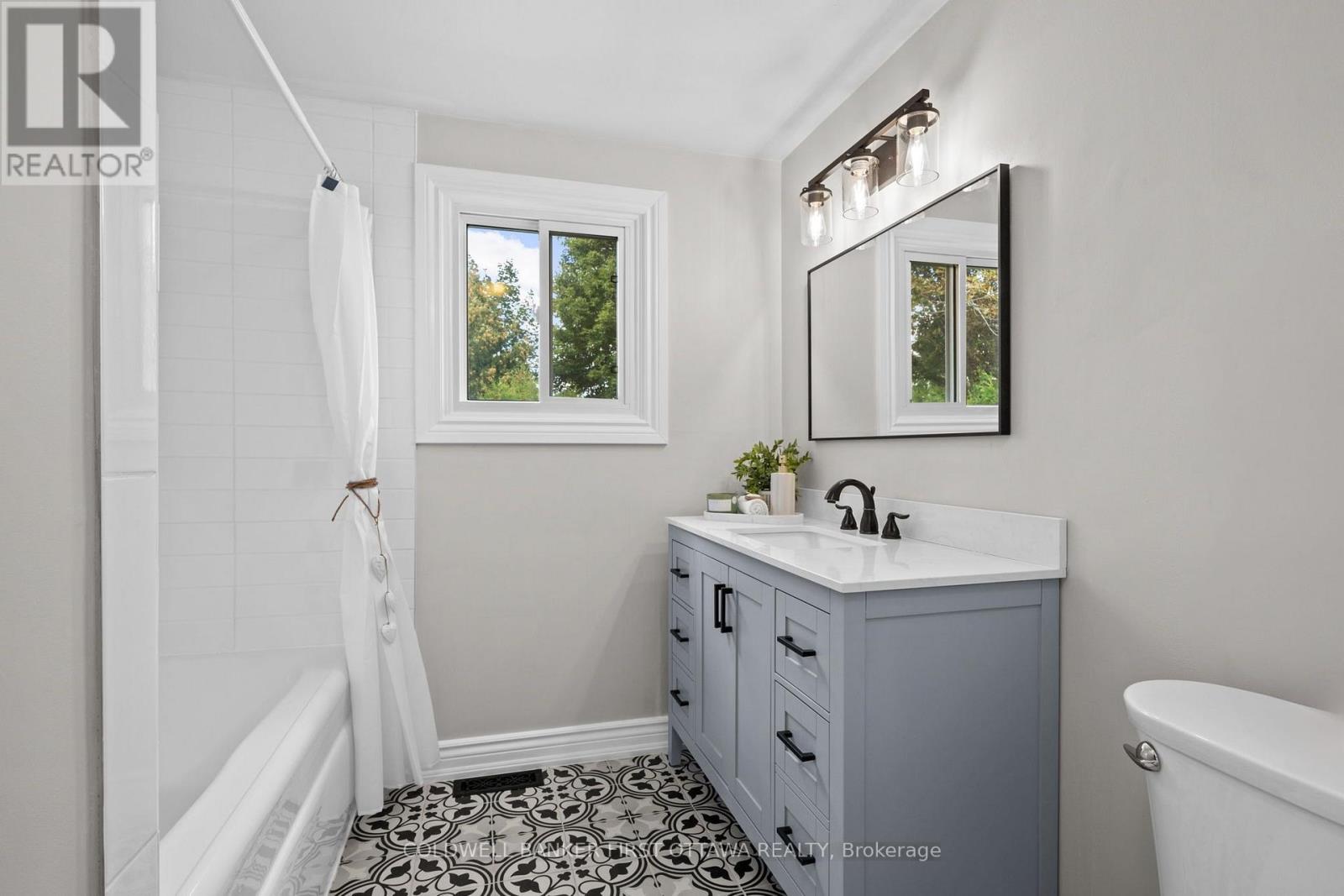 1365 Baden Avenue Property Photo 30