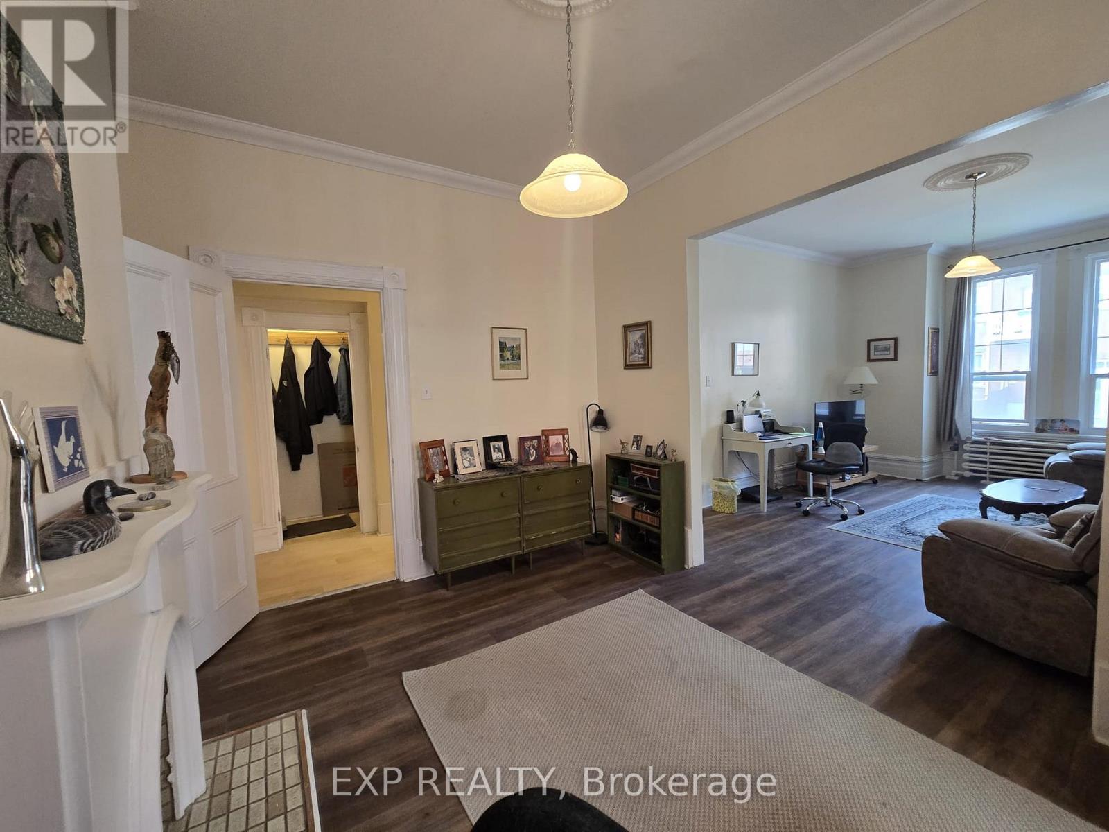 356 Gilmour Street Property Photo 8