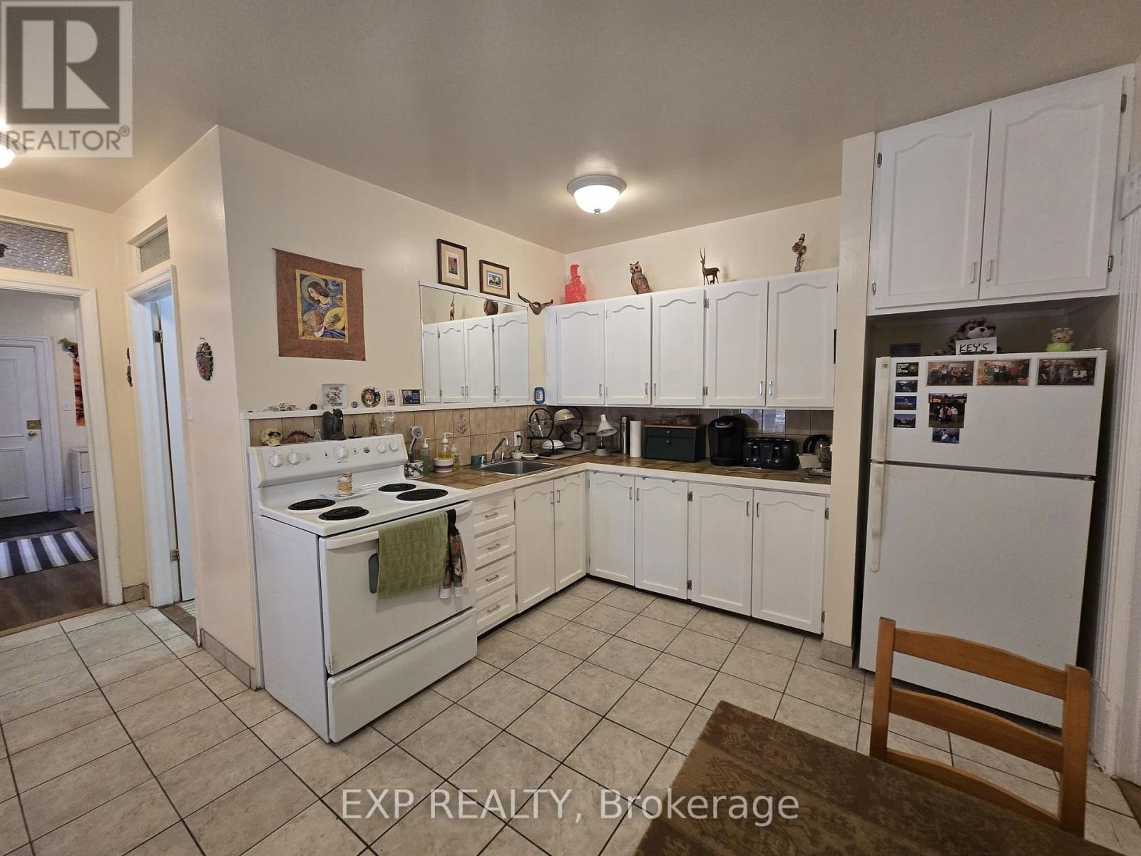 356 Gilmour Street Property Photo 10