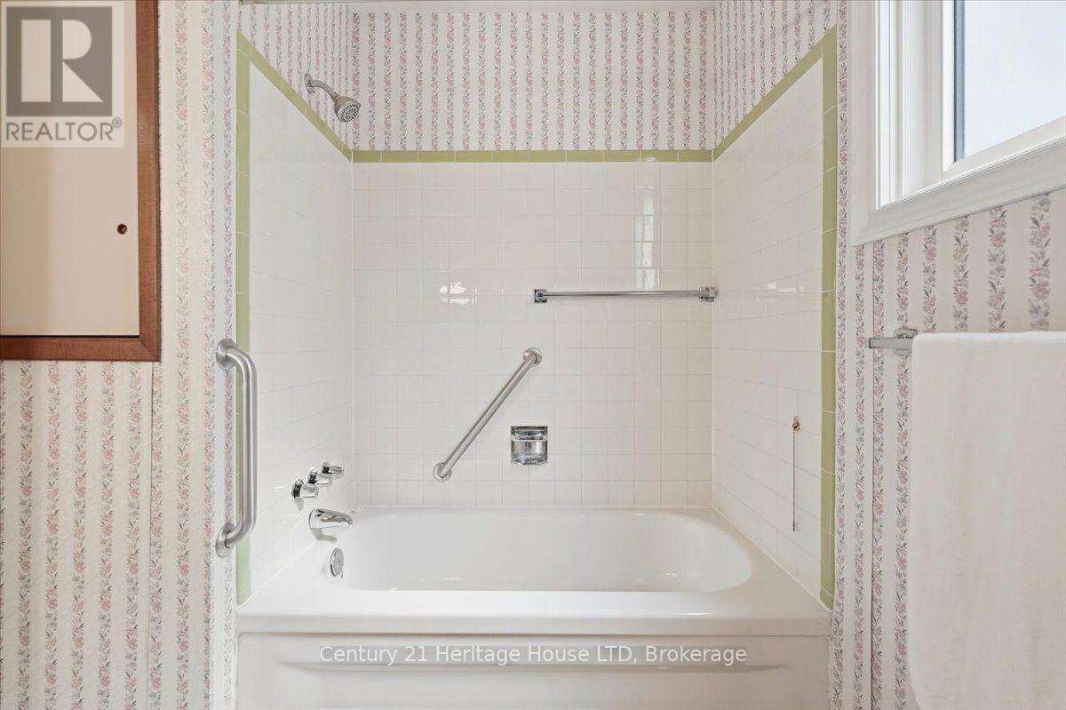 62 Northgate Drive Property Photo 12