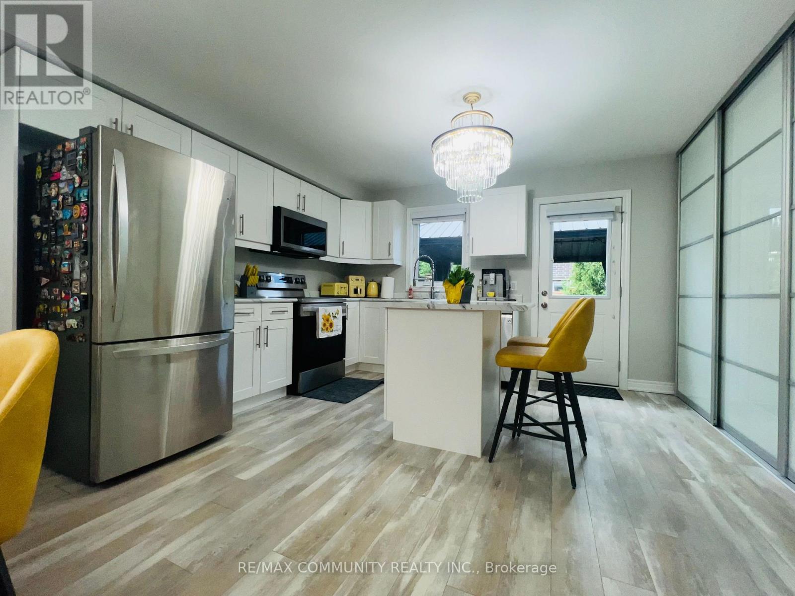 50 - 7768 Ascot Circle Property Photo 6