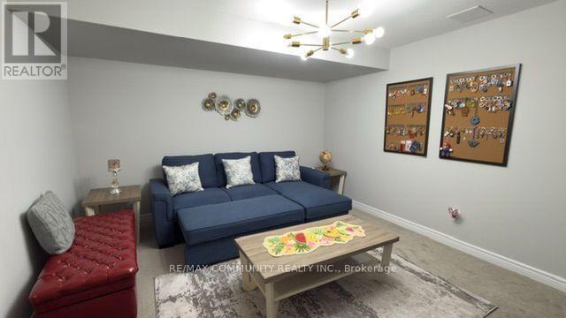 50 - 7768 Ascot Circle Property Photo 20