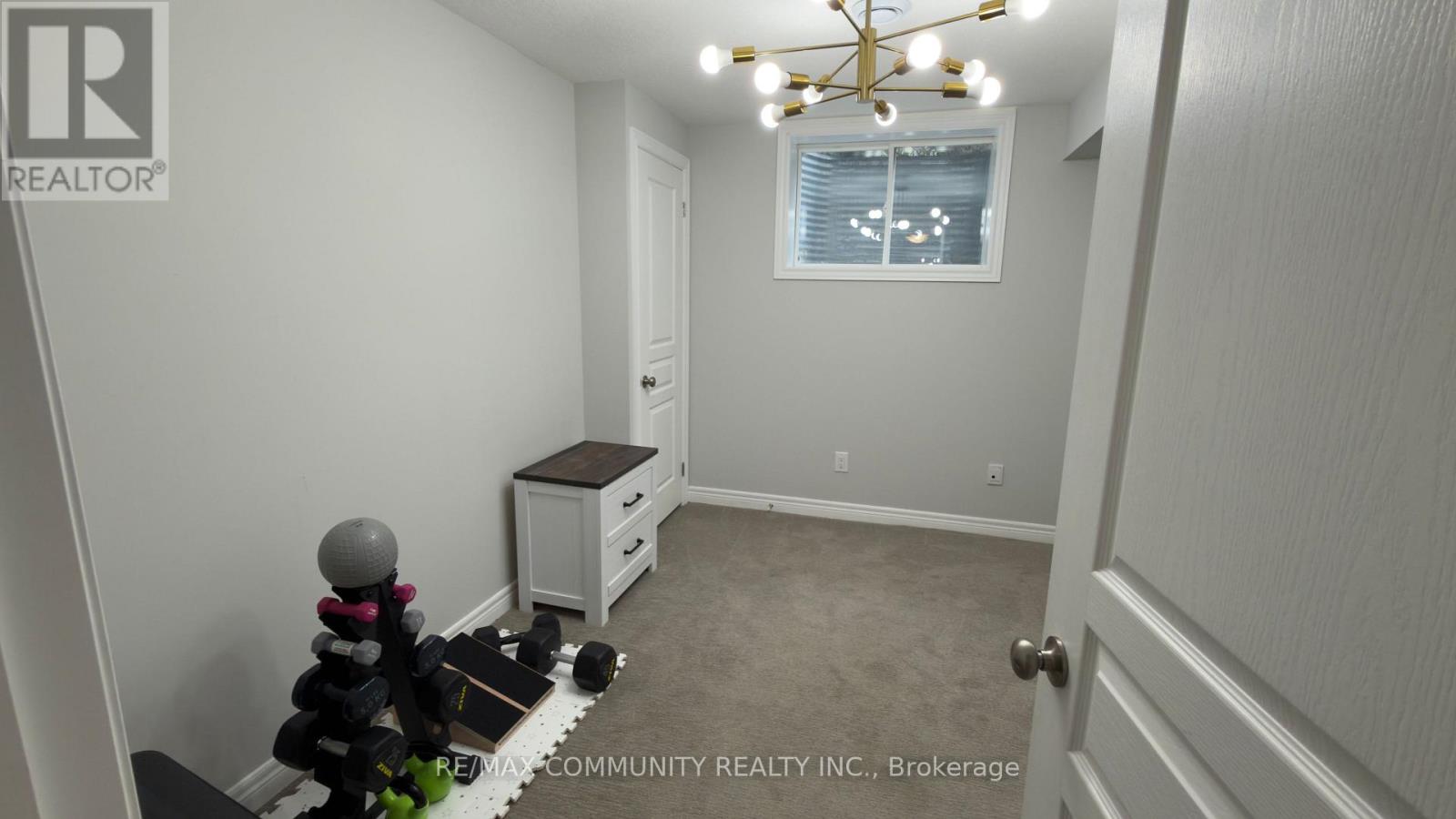 50 - 7768 Ascot Circle Property Photo 24