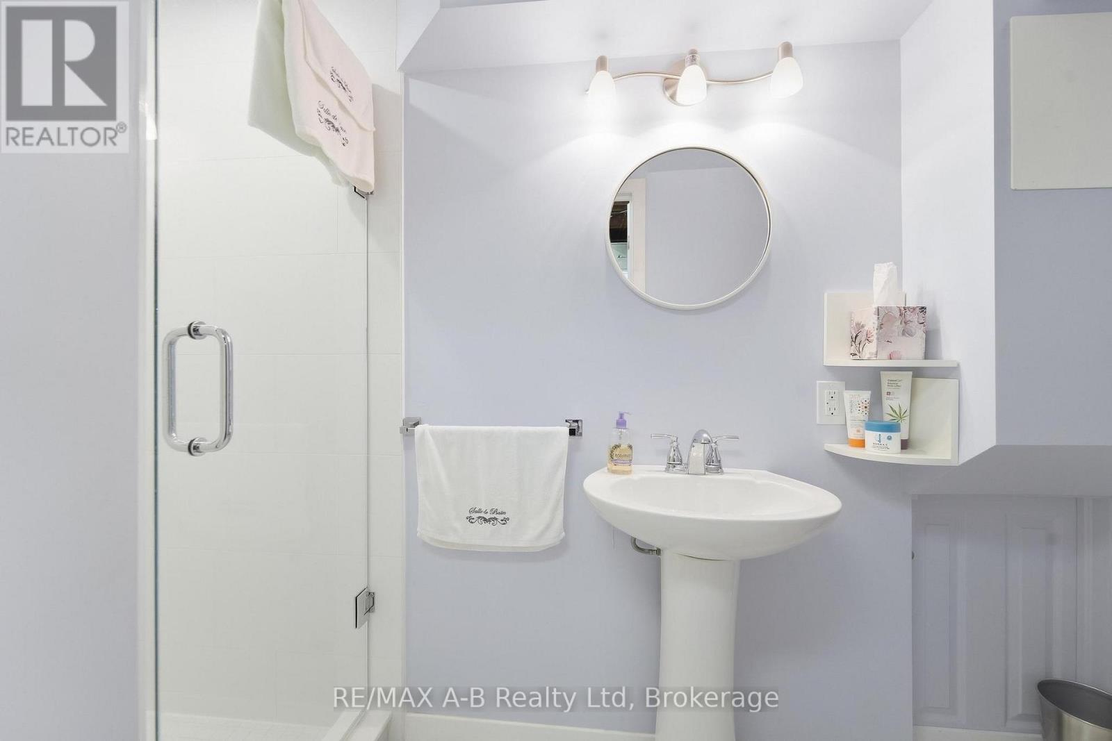 164 Redford Crescent Property Photo 19