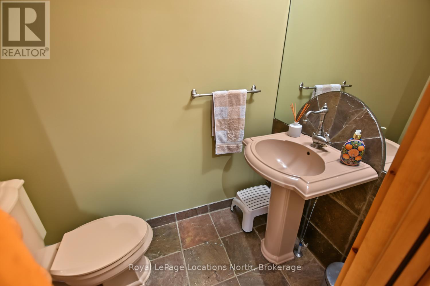 143 Settlers Way Property Photo 27