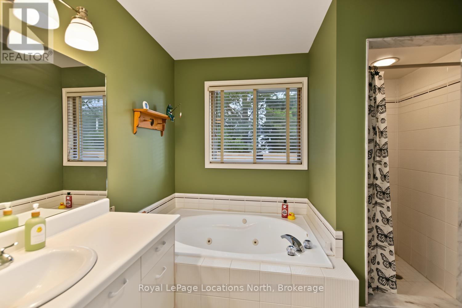 143 Settlers Way Property Photo 35