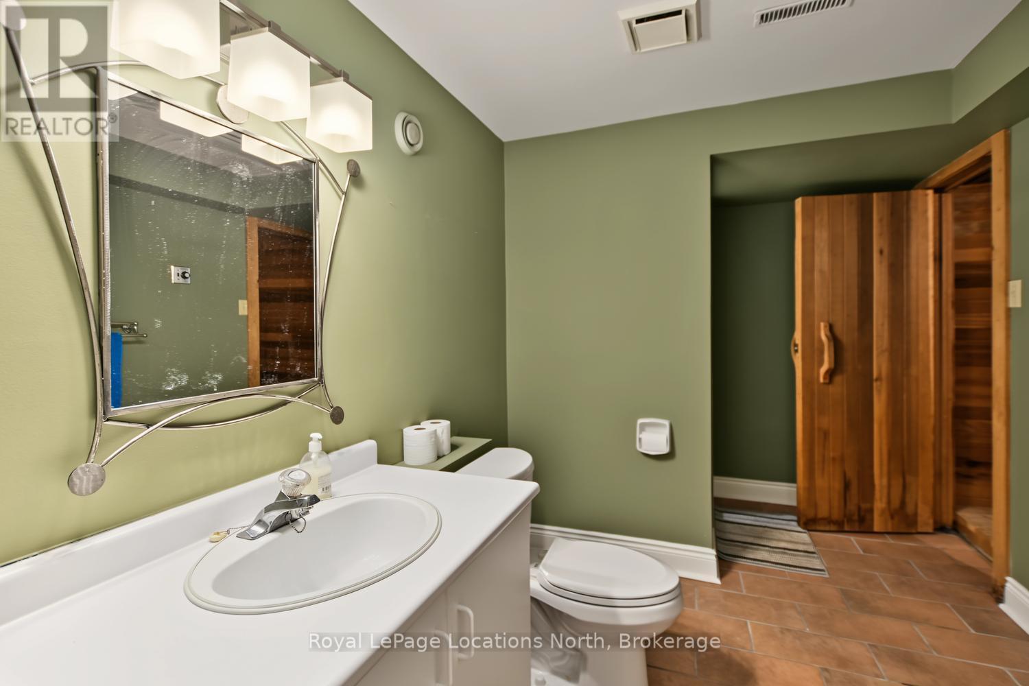 143 Settlers Way Property Photo 40