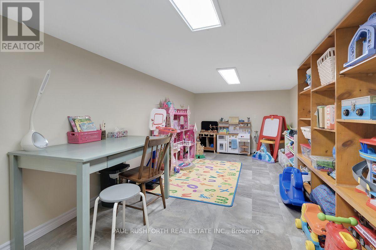 34 Brenda Crescent Property Photo 34