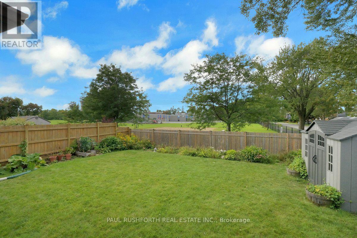34 Brenda Crescent Property Photo 36