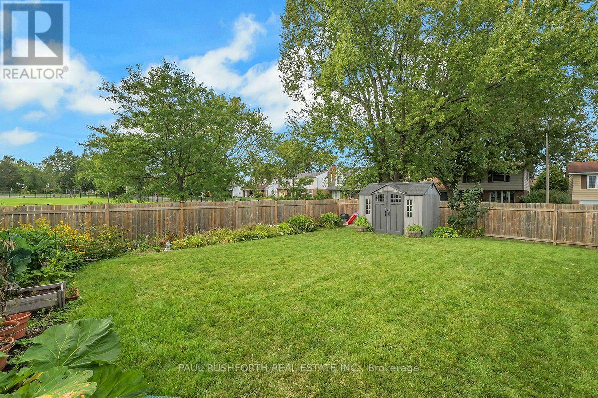 34 Brenda Crescent Property Photo 37