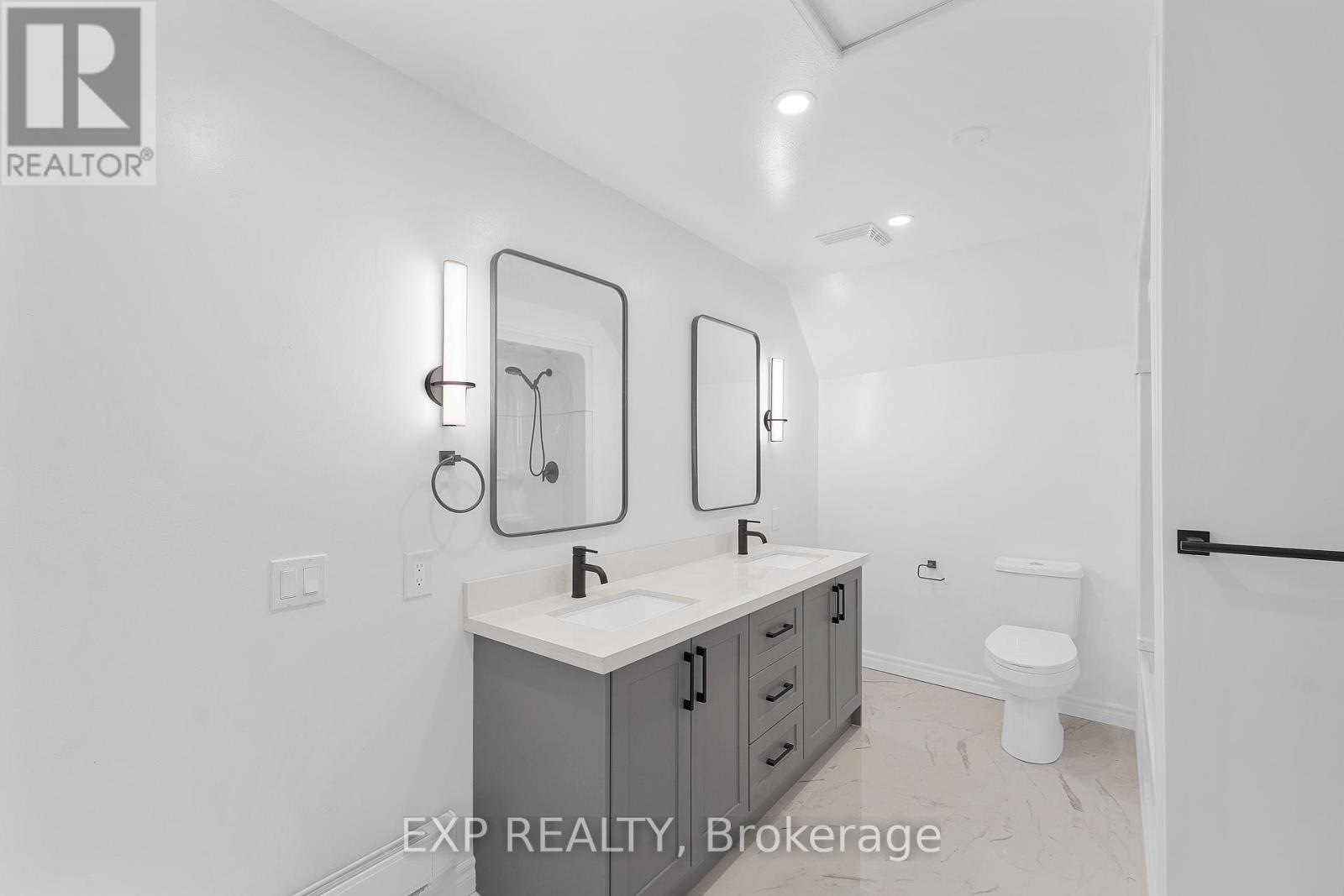 Unit 2 - 165 Main Street Property Photo 8