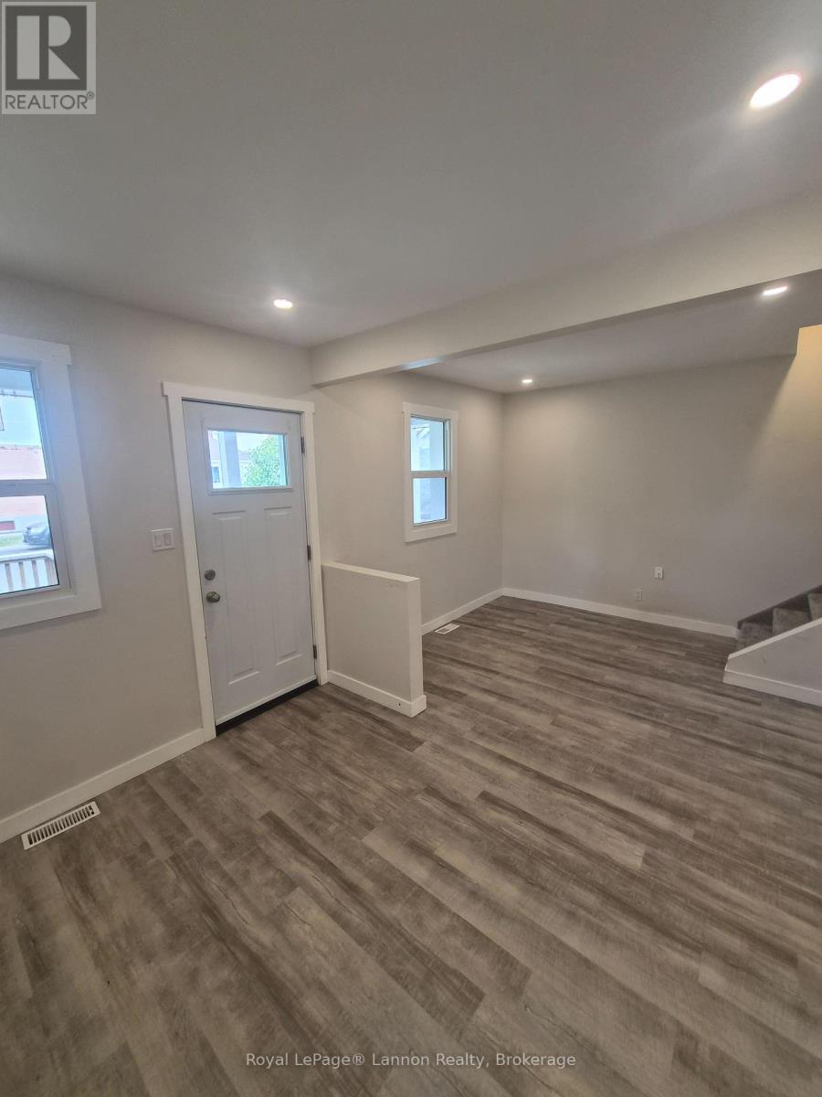 500 Wiley Street Property Photo 3