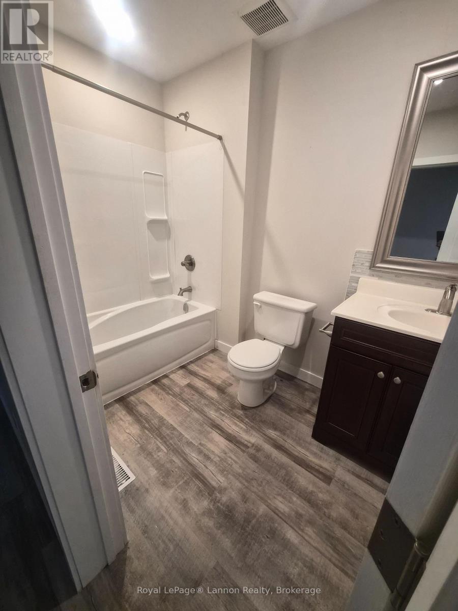 500 Wiley Street Property Photo 15
