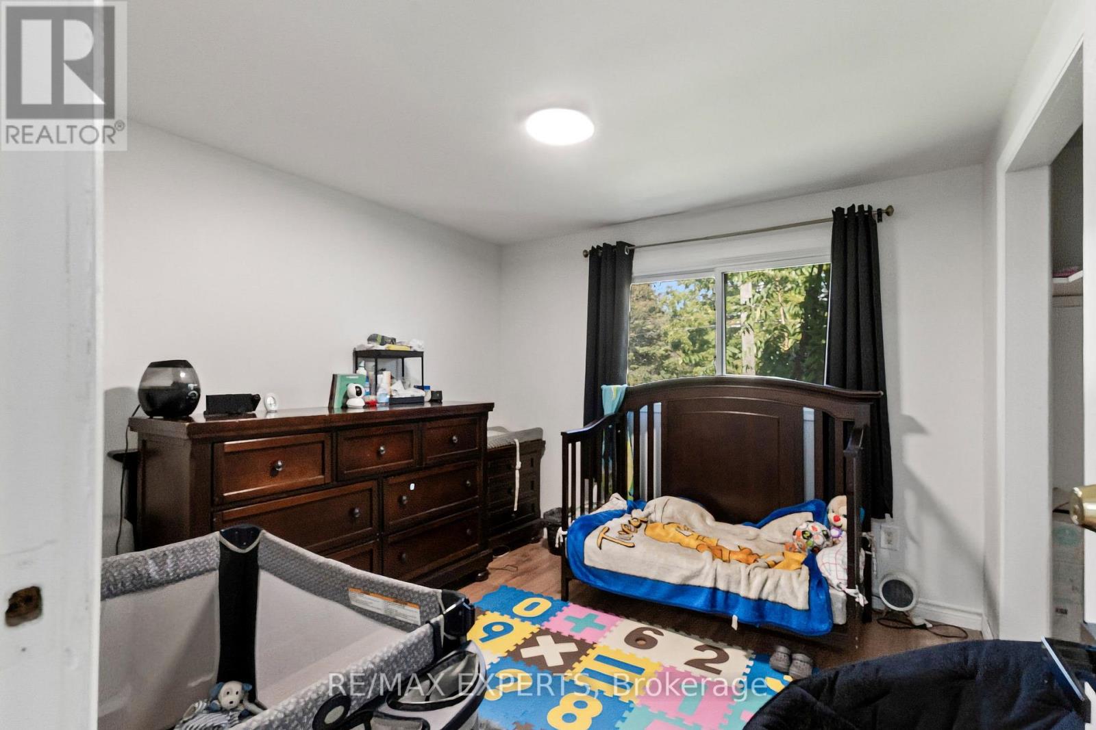 23 Thomas Street Property Photo 8