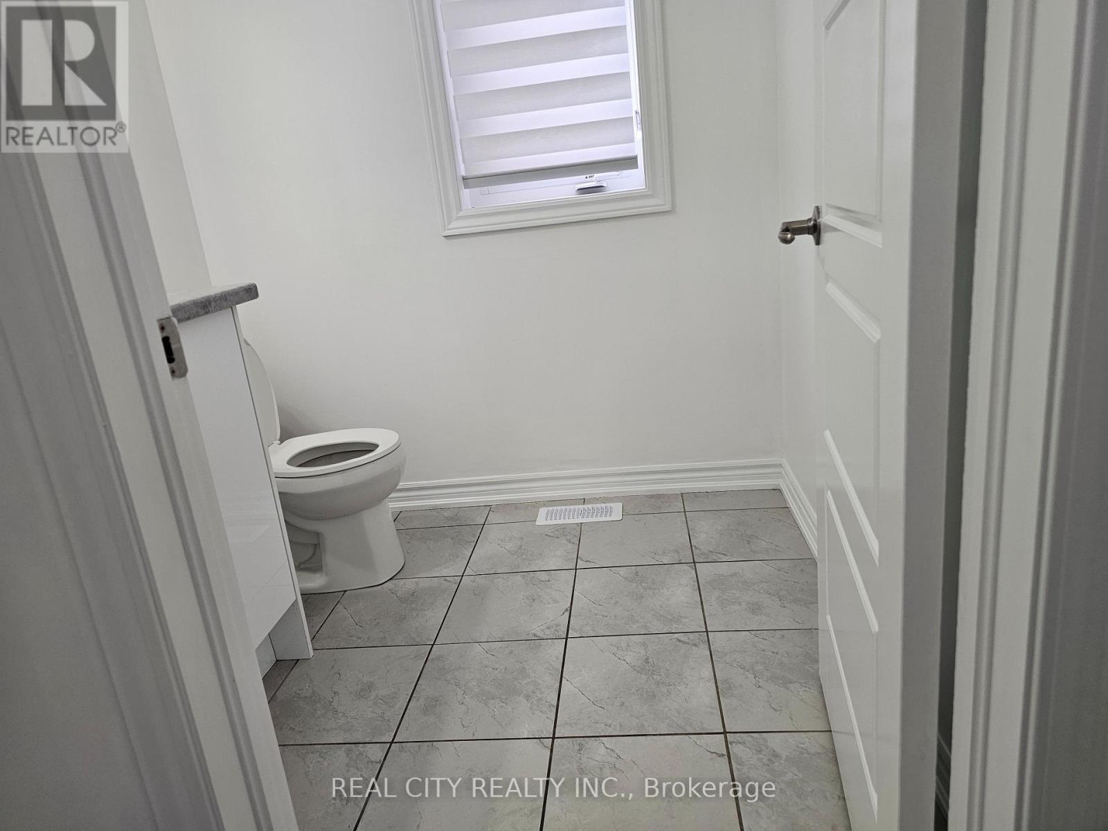 25 Whitton Drive Property Photo 10