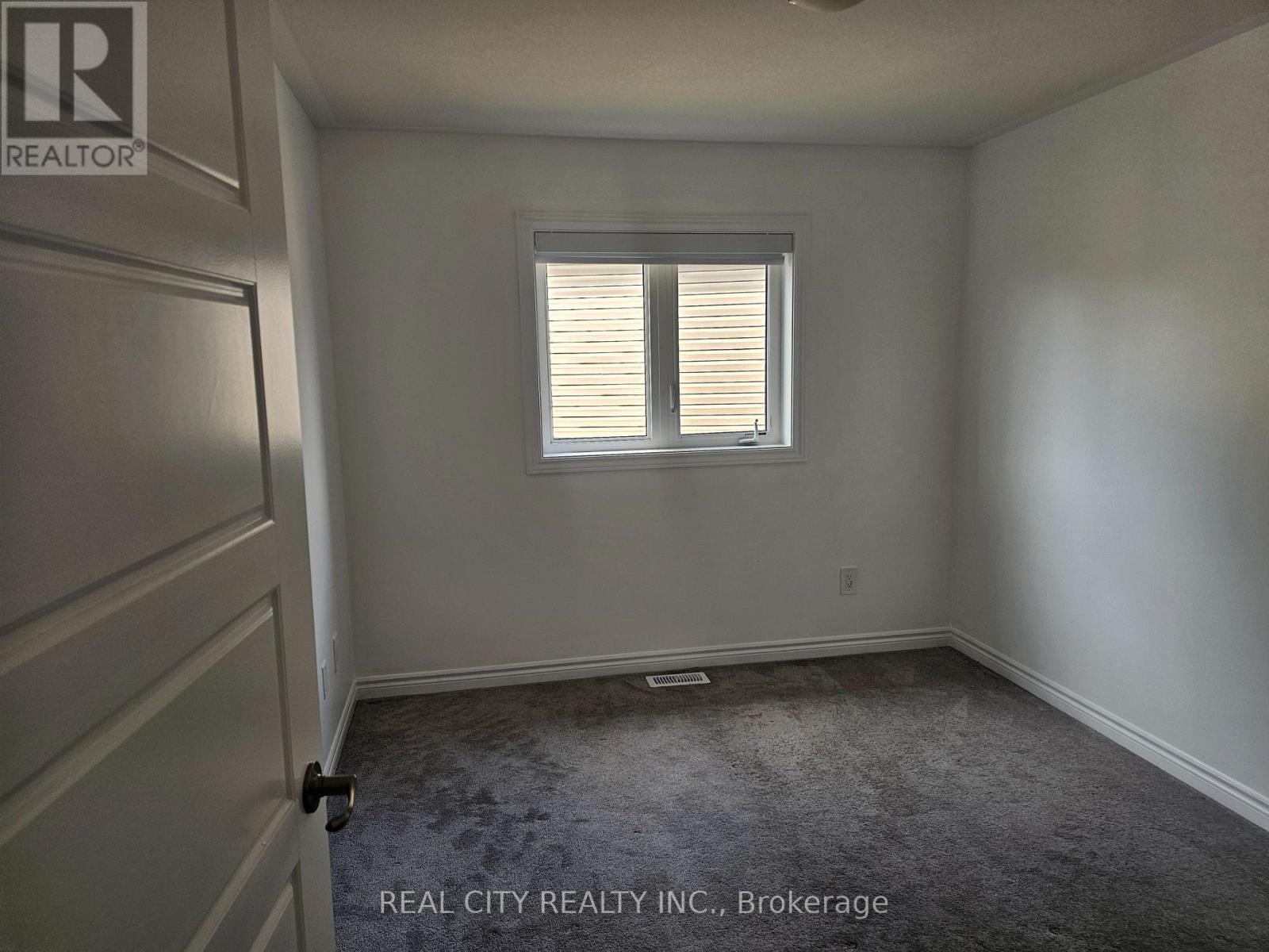 25 Whitton Drive Property Photo 30
