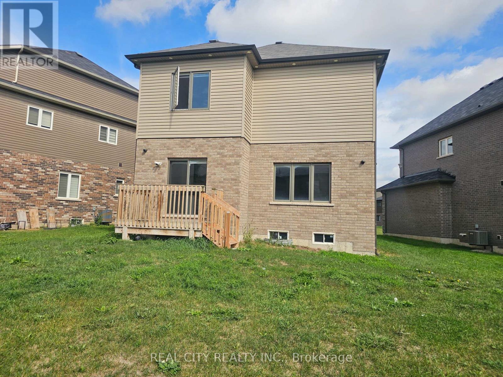 25 Whitton Drive Property Photo 44