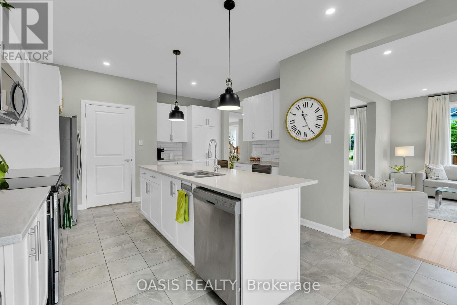 80 Lantern Road Property Photo 13