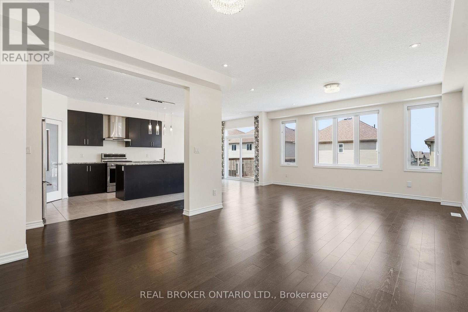 359 Beechdrops Drive Property Photo 32