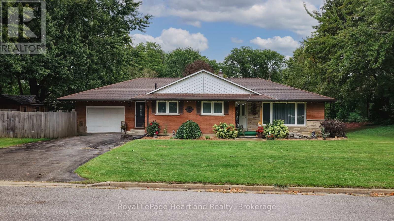 390 Morris Street Property Photo 1