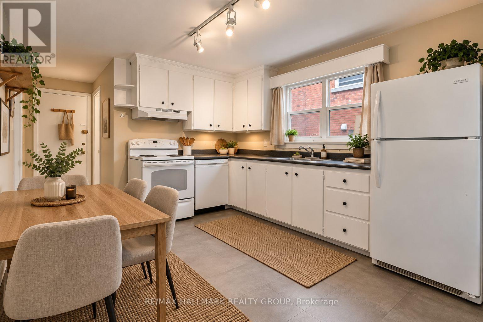 55 Ivy Crescent Property Photo 8